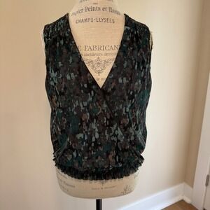 Evereve Women's Green/Brown Patterned Sleeveless Blouse Size XL